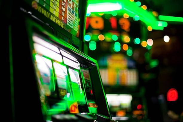 Push Gaming slot game interface and reels